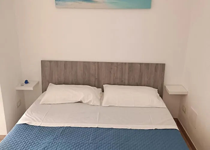 Santa Genoveffa Room